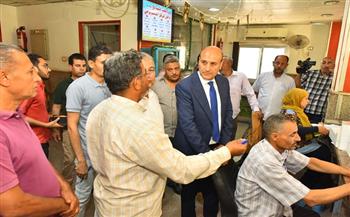 محافظ أسيوط: ملفا التصالح وتقنين أراضي أملاك الدولة يحظيان بمتابعة مستمرة من المحافظة