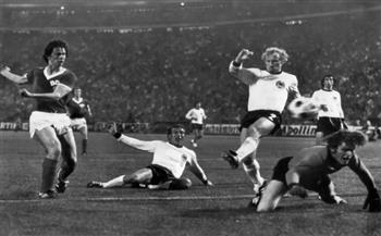 حكايات المونديال.. مواجهة استثنائية بين المانيا الغربية وجارتها الشرقية في كأس العالم 1974