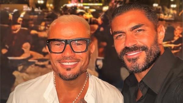 خالد سليم ينشر صورة مع عمرو دياب: «دايماً مبسوط إني أشوفك يا ملك»  