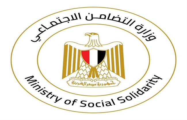 وزيرة التضامن الاجتماعي تتابع تداعيات حادث تصادم  قطار خط السويس - الإسماعيلية  بسيارة ملاكي