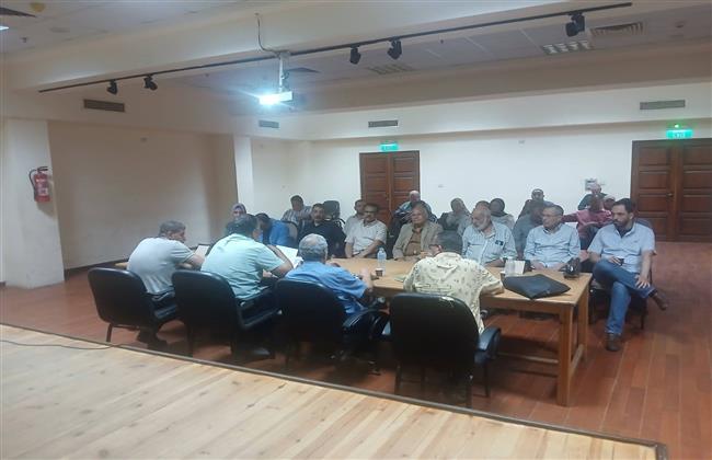 نادي أدب دمنهور يستضيف الأديب والناقد سيد الوكيل في ندوة حول تجربته الإبداعية