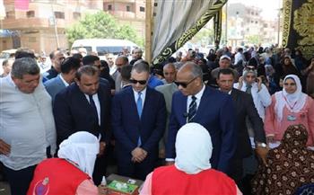 محافظ كفرالشيخ: الكشف الطبي على 3182 مواطنًا وصرف 512 نظارة وإجراء 190 عملية رمد ضمن القافلة الطبية المجانية