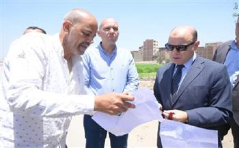  محافظ الغربية يجوب شوارع حي أول وثان المحلة الكبرى لمتابعة الخدمات والاستماع إلى مطالب المواطنين