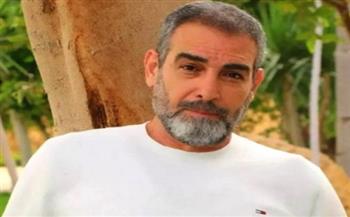 زوجة الفنان أحمد عبد العزيز تطمئن الجمهور على حالته الصحية
