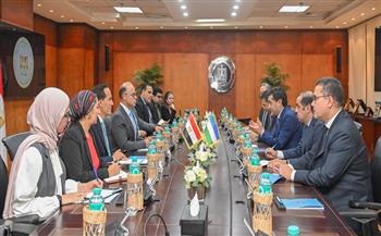  مباحثات مصرية أوزبكية بشأن إقامة مناطق استثمارية في مجالات الحافلات والأدوية والمنسوجات والملابس الجاهزة