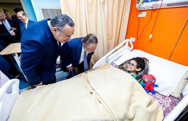 محافظ البنك المركزي ووزير التعليم العالي يفتتحان عددًا من المشروعات بالمعهد القومي للأورام بعد تطويرها