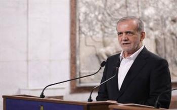 الرئيس الإيراني: قرار الحرب والتفاوض بيد المرشد وتحذير من الانقسامات الداخلية