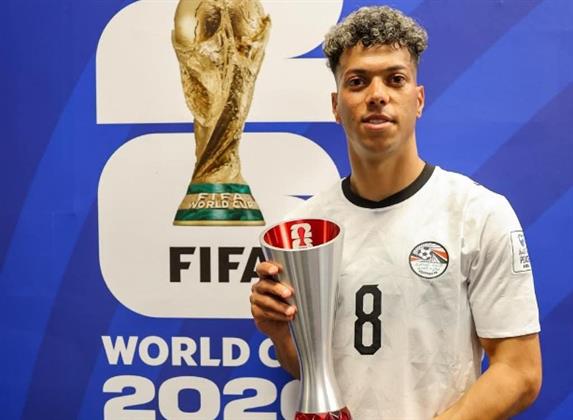 العرب في المونديال.. إمام عاشور يفوز بجائزة رجل مباراة مصر وبلجيكا