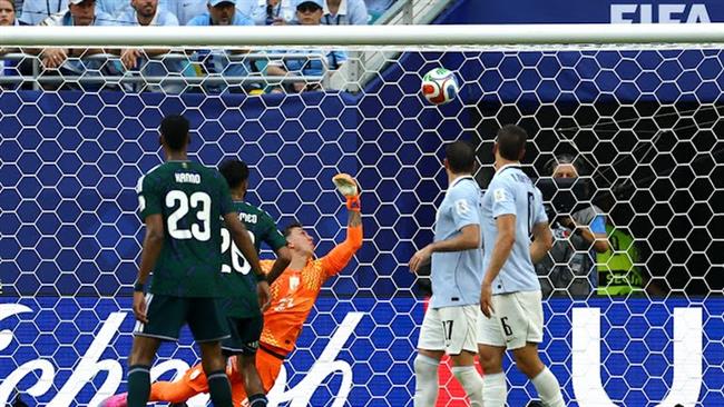العرب في المونديال.. السعودية تتقدم على أوروجواي بهدف دون رد في الشوط الأول