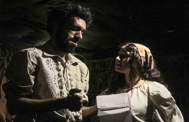 "ضيف في بطن الحوت".. تجربة مسرحية لبيت ثقافة القباري