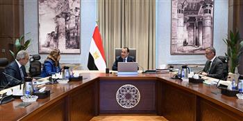 رئيس الوزراء يتابع الموقف التنفيذي للمشروعات التنموية والخدمية في محافظة الجيزة