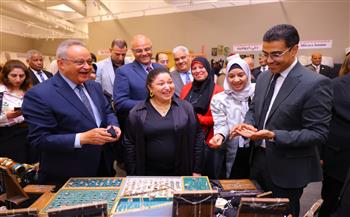 نائبة وزيرة التضامن الاجتماعي ومحافظ الإسكندرية يفتتحان معرض ديارنا للحرف اليدوية والتراثية بمكتبة الإسكندرية 