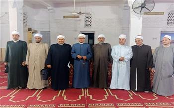 مدير أوقاف سوهاج يُسلّم المفتشين الجدد مهام عملهم ويؤكد أهمية الإرتقاء بالأداء الدعوي