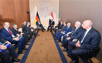 الرئيس السيسي والمستشار الألماني ميرتس يبحثان تعزيز الشراكة الاستراتيجية وقضايا المنطقة على هامش قمة «السبع» 