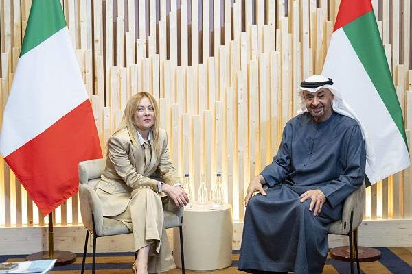 رئيس الإمارات يبحث مع رئيسة وزراء إيطاليا سبل تعزيز العمل المشترك