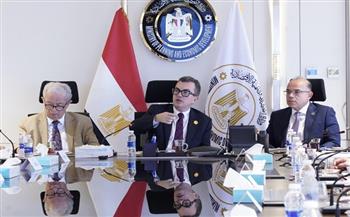 وزير التخطيط يترأس مجلس إدارة "بنك الاستثمار القومي" لمتابعة خطط إعادة الهيكلة وتوظيف الأصول