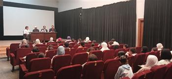 "دعم القيم والسلوكيات الإيجابية.. 30 يونيو نموذجا" في أولى فعاليات صالون ثقافة الجيزة 