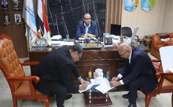 مياه سوهاج توقع عقد تنفيذ مشروع توسعات محطة رفع صرف صحي بـ 3.6 مليار جنيه