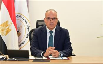 سويلم يتابع موقف إيراد نهر النيل وتداعيات الظواهر المناخية العالمية (النينيو) على الموارد المائية 