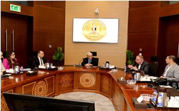 نائب رئيس الوزراء للشؤون الاقتصادية يتابع مستجدات تنفيذ المشروع القومي لتطوير صناعة الغزل والنسيج