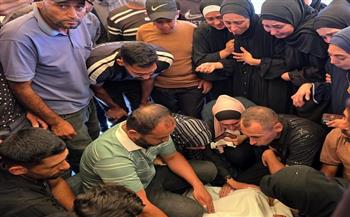 استشهاد 3 فلسطينيين وإصابة آخرين جراء قصف إسرائيلي غرب غزة