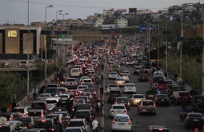 حركة نزوح كثيفة من صور وبنت جبيل وسط غارات إسرائيلية مكثفة على الجنوب والبقاع
