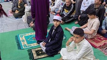 الأزهر للفتوى يوضح.. فضل اصطحاب الأطفال لصلاة الجُمعة