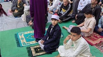 الأزهر للفتوى يوضح.. فضل اصطحاب الأطفال لصلاة الجُمعة
