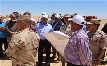 وزيرا النقل والكهرباء يتفقدان جبل سحابة وجبل عتاقة لبحث مشروعات طاقة الرياح