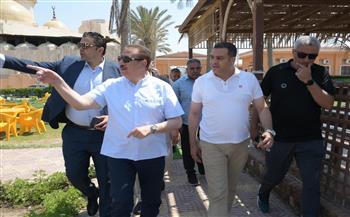 في إطار متابعة الأنشطة الصيفية وتعزيز المنظومة السياحية.. محافظ بورسعيد يتفقد المدينة الشبابية بحي الزهور