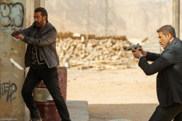 خلال 24 ساعة.. فيلم" سفن دوجز" يحقق 7 ملايين جنيه إيرادات في شباك التذاكر 