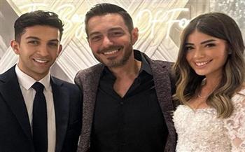 أحمد زاهر يحتفل بعيد ميلاد هشام جمال برسالة مؤثرة