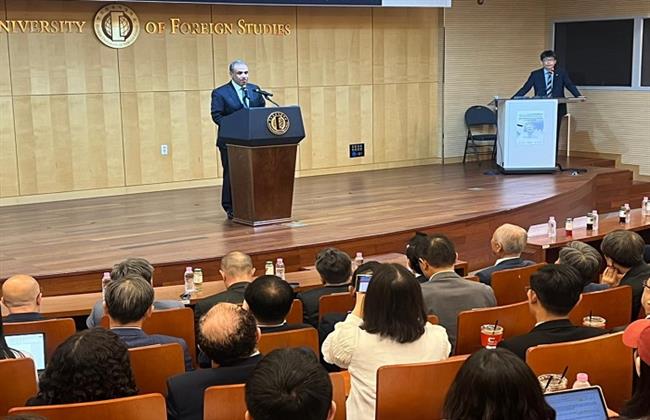 وزير الخارجية يلقي محاضرة بجامعة "هانكوك" الكورية حول السياسة المصرية في ظل التحديات الإقليمية والعالمية