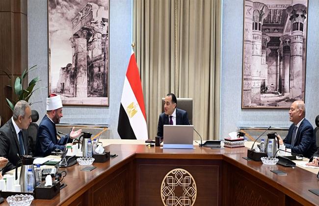 مدبولي: توجيهات رئاسية باستمرار جهود إعادة إحياء مختلف معالم القاهرة الإسلامية والتاريخية