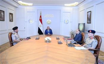 الرئيس السيسي يبحث مع وزير الدفاع عددًا من الملفات والموضوعات المُتعلقة بأنشطة ومهام القوات المسلحة