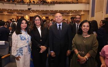 تكريم وزيرة الثقافة في احتفالية عيد دخول السيد المسيح إلى أرض مصر بالكاتدرائية المرقسية