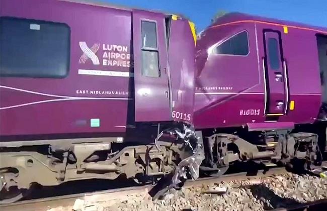 حادث تصادم القطارين شمال لندن.. مصرع سائق قطار وإصابة 89 شخصا وإعلان حالة طوارئ كبرى 