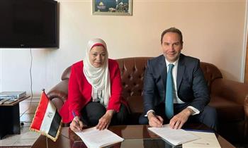 وزارة العمل تنجح في توفير وثيقة تأمين طبية واجتماعية حصرية للمصريين العاملين بلبنان  