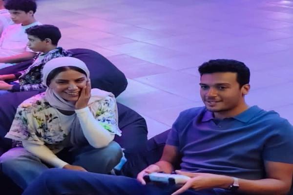 رسالة مازحة من أحمد عبد الوهاب بعد نهاية «ورد على فل وياسمين»  