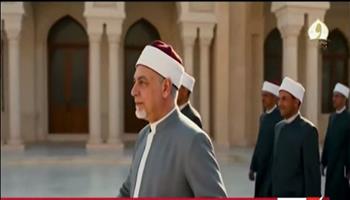 الرئيس السيسي يشهد عرض فيلم تسجيلي لخلاصة بحث دورة أئمة الأوقاف بالأكاديمية العسكرية