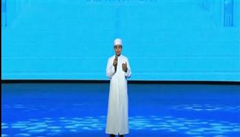 الرئيس السيسي يستمع لأنشودة دينية بصوت الطفل محمد القلاجي خلال حفل أئمة الأوقاف