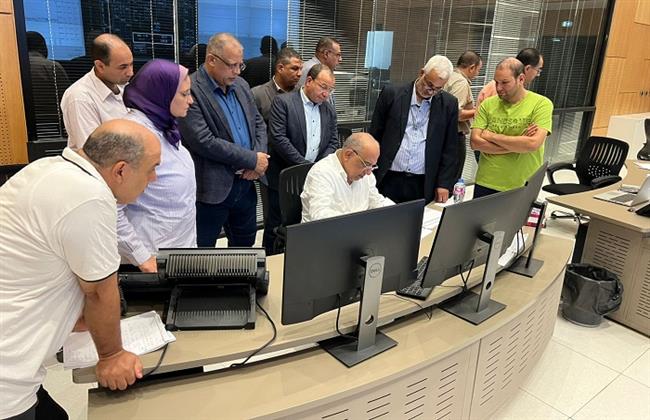 وزير الكهرباء يتفقد ميدانياً سير العمل فى المركز القومي للتحكم في الطاقة