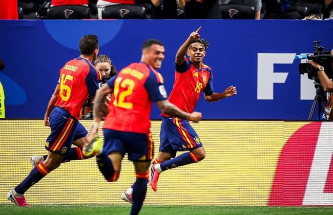 العرب في المونديال.. الدقيقة 30.. إسبانيا 3-0 السعودية 