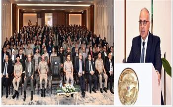 الأكاديمية العسكرية تنظم مراسم الاحتفال بتخرج الدورة التدريبية المجمعة للمرشحين للتعيين بعدد من الوزارات