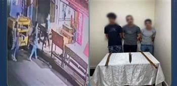 ضبط 3 أشخاص اعتدوا على صاحب محل جزارة بالأسلحة البيضاء والعصي في الإسكندرية