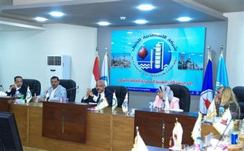 محافظ الإسكندرية يبحث مع "إسكندرية للبترول" ملفات المسؤولية المجتمعية ودعم مشروعات التنمية