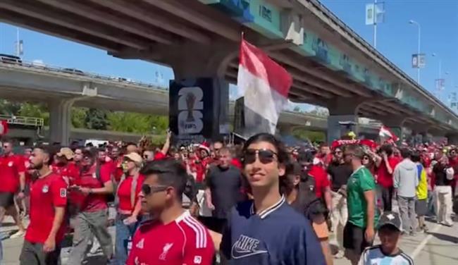 العرب في المونديال.. توافد جمهور منتخب مصر على الملعب قبل مواجهة نيوزيلندا  