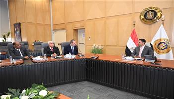 وزير الصناعة يناقش مع غرفة الأثاث تعزيز الإنتاج وزيادة الصادرات واستعادة المكانة العالمية