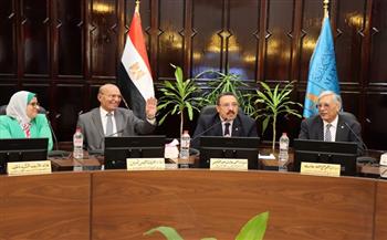 جامعة الإسكندرية: تحديث البرامج والمقررات الدراسية بالكليات بما يواكب توجهات الدولة  