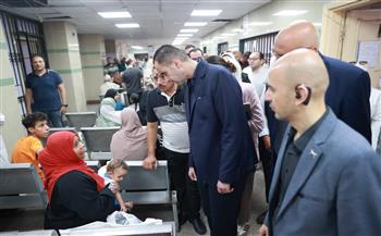 نائب وزير الصحة: إنشاء مخزن استراتيجي للأدوية وتطوير المنشآت الصحية بمحافظة الشرقية  